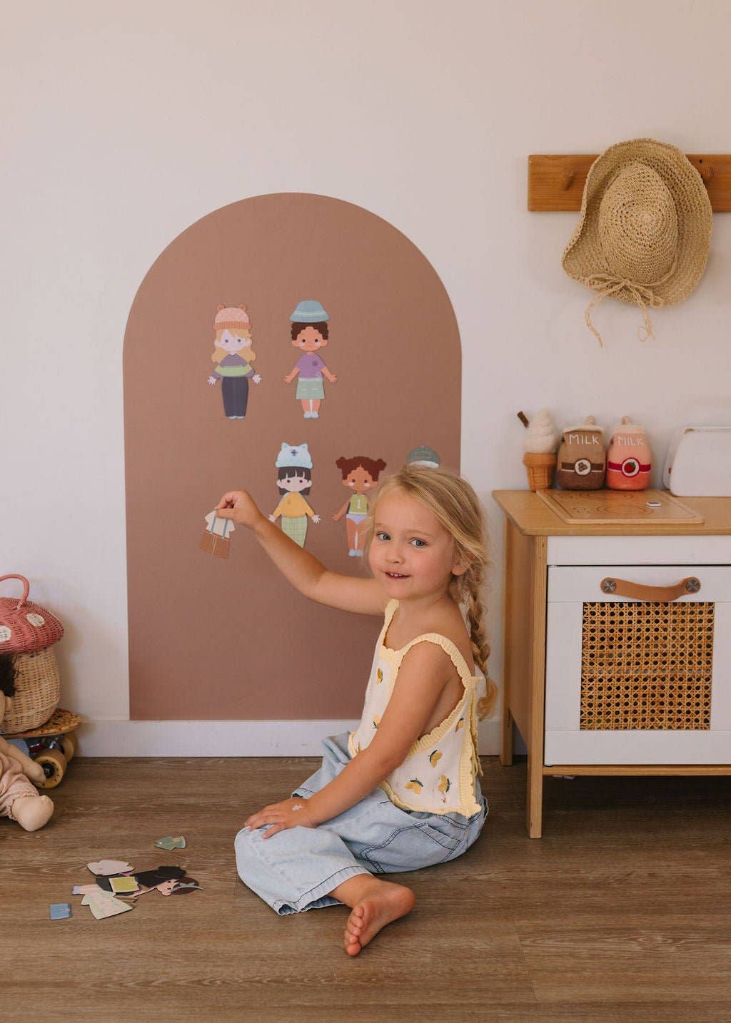 Magnetic Wall Decal NZ: Wall Compatibility Guide